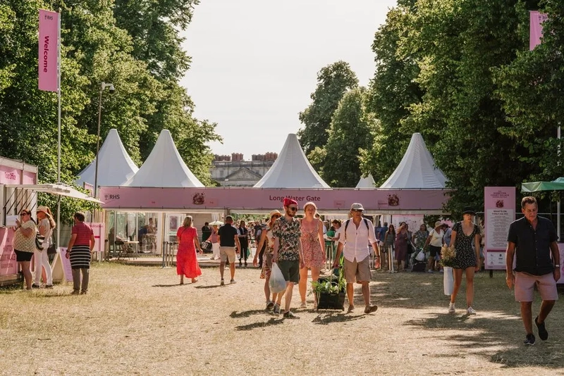 Unlock HAMPTON COURT PALACE FLOWER SHOW: Must-Know B2B Event - 3