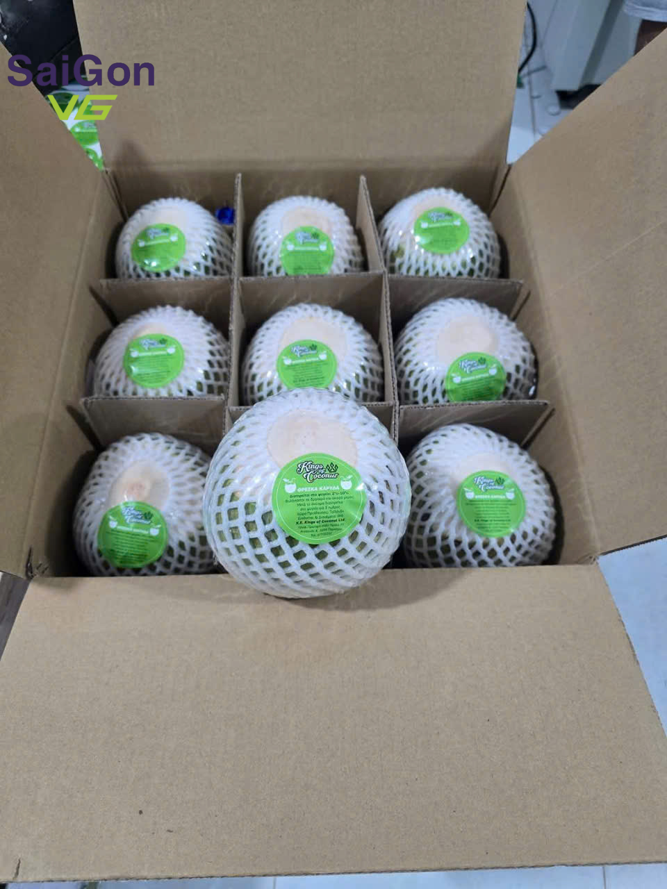 Premium Coconut Image 1