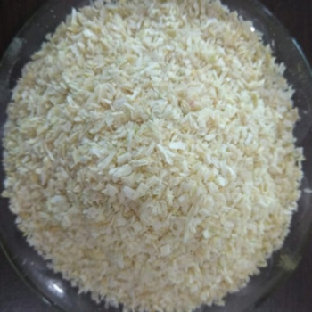 Wholesale Premium White Onion Chopped – Fresh, Hygienically Processed, Uniformly Cut Vegetable Ingredient Ideal for Food Service, Restaurants, Catering, and Industrial Food Manufacturing, Offering Consistent Flavor, Long Shelf Life Options, Bulk Packaging, Competitive Pricing, and Reliable Global Supply Chain Support for Cooking, Seasoning, Sauces, Ready Meals, and Processed Food Applications Solutions