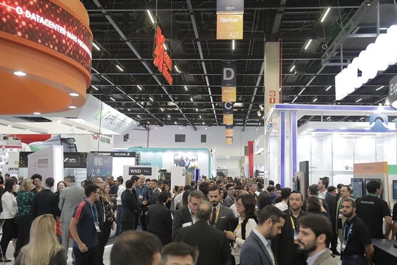 Discover Futurecom: B2B Event Guide - 2