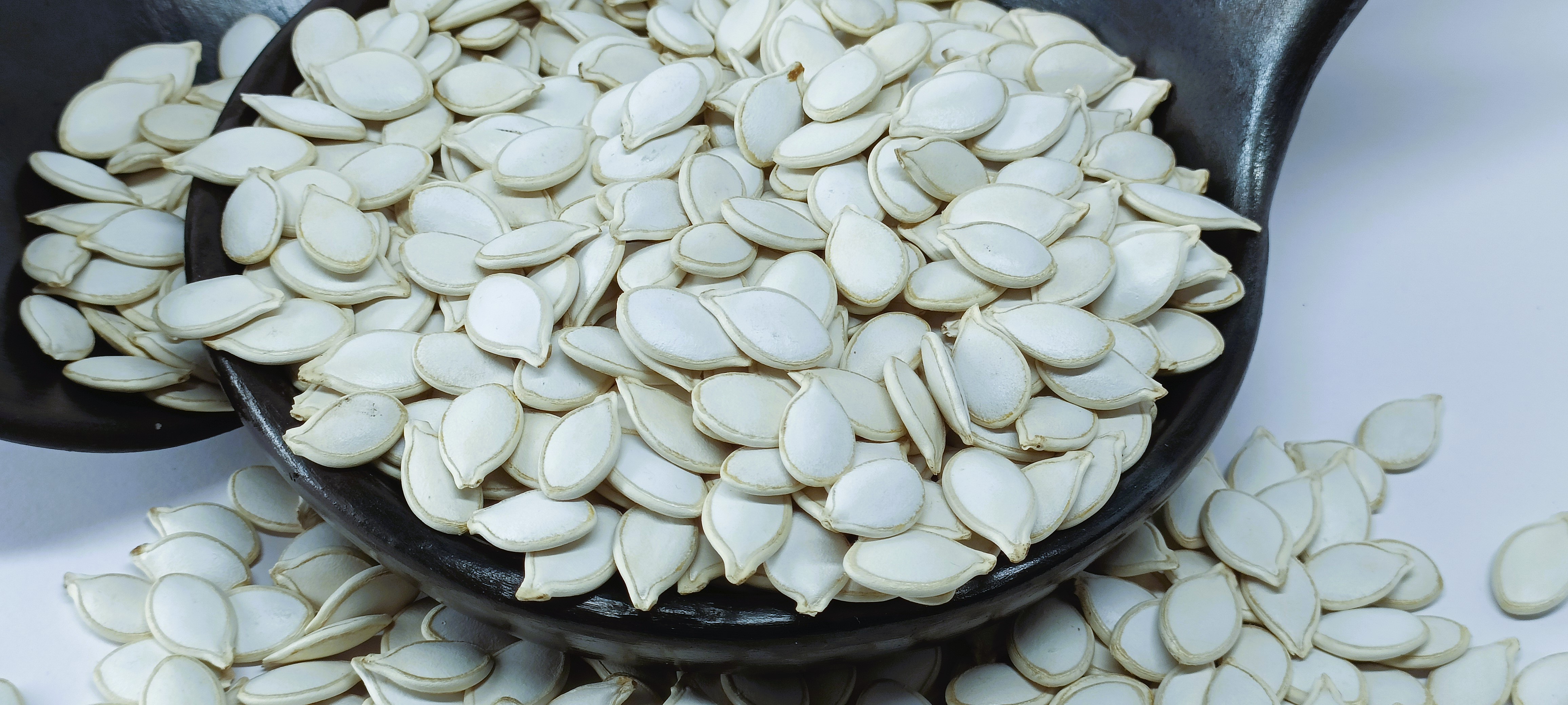 Ethiopian White Pumpkin Seeds for Export, Handpicked, Best Price, High Quality, Fresh Harvest 2024 Export Standard Bulk Quantity