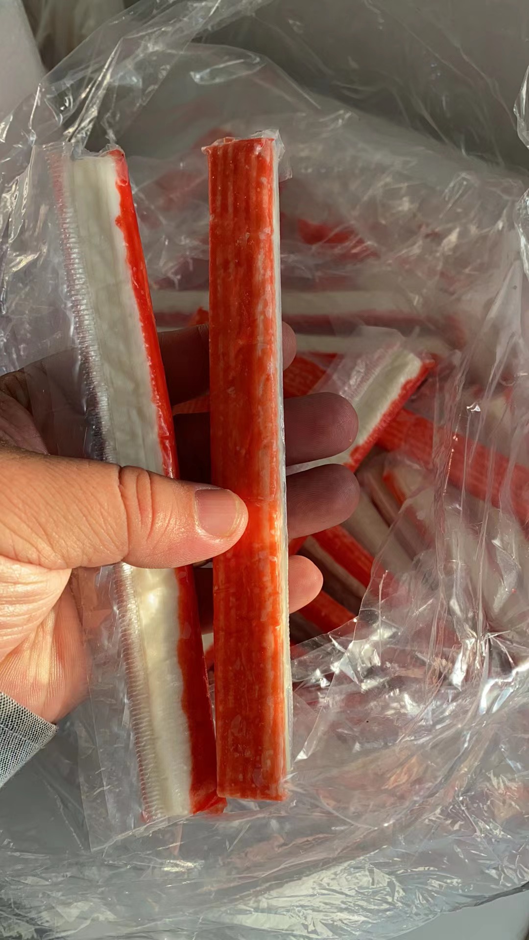 FROZEN IMITATION CRAB STICKS VACUUM