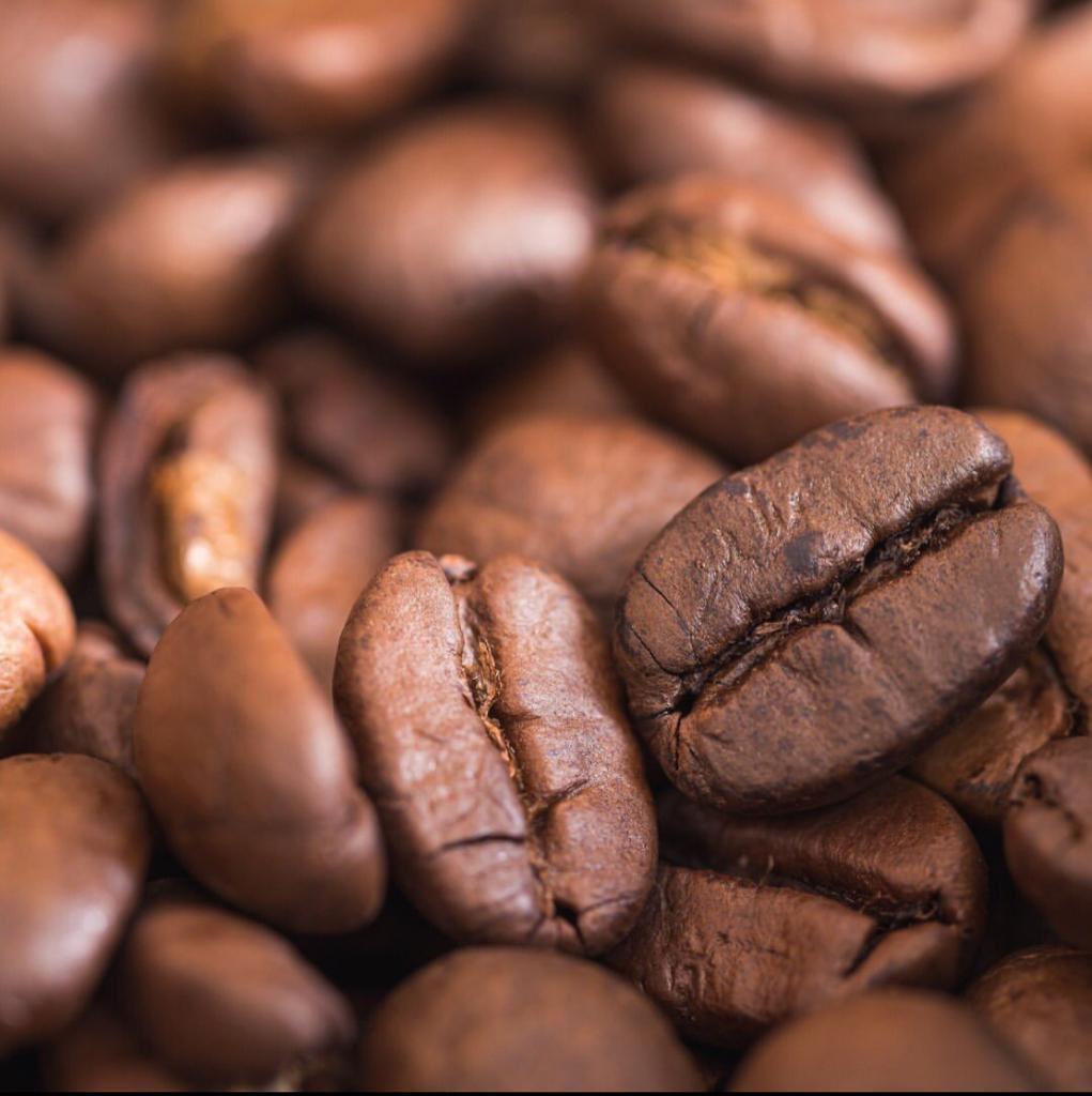 PREMIUM GRADE ROBUSTA BROWN COFFEE BEANS 10kg,60kg PACKAGING/WHERE TO BUY UNROASTED ROBSUTA COFFEE BEANS EXPORT QUALITY