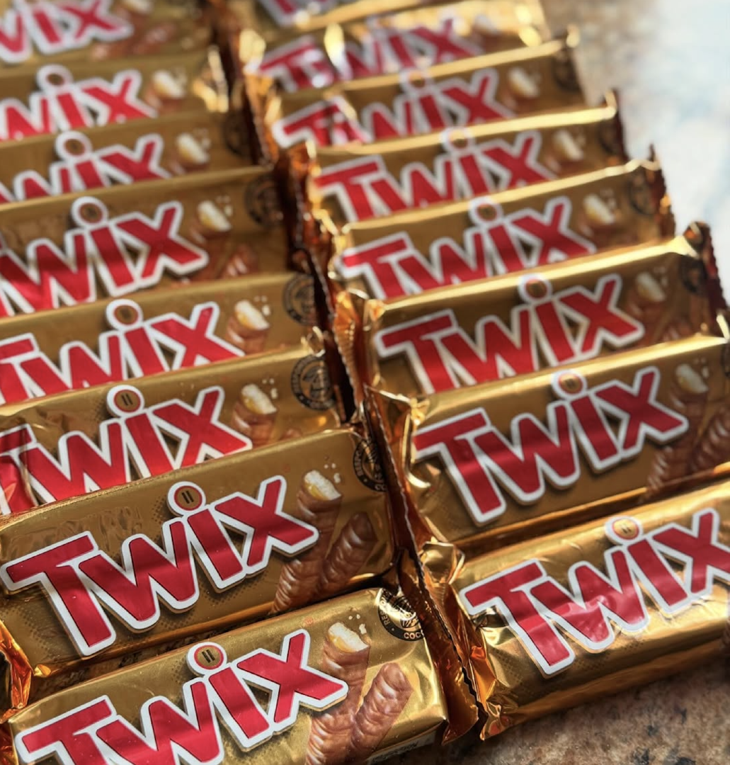 RELIABLE SUPPLY DELICIOUS CHOCOLATE SNACK Twix CLASSIC Chocolate Bars 180g On Sale – product thumbnail, market insight supplier card
