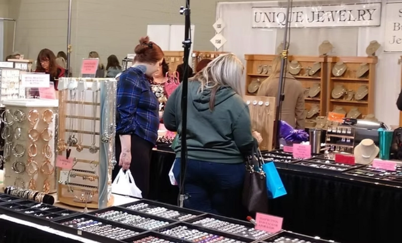 Mid-Michigan Women's Expo Spotlight: B2B Essentials - 1