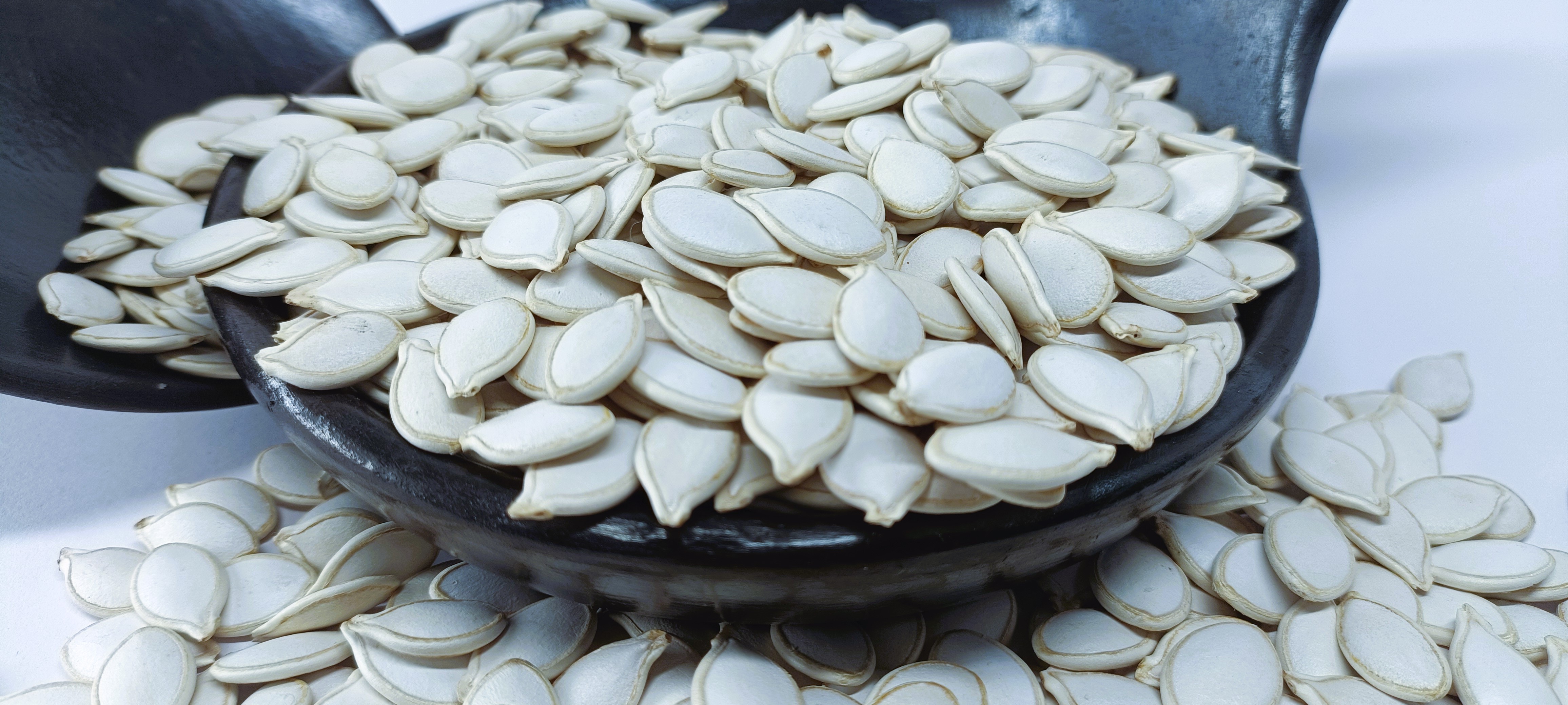 Ethiopian White Pumpkin Seeds for Export, Handpicked, Best Price, High Quality, Fresh Harvest 2024 Export Standard Bulk Quantity
