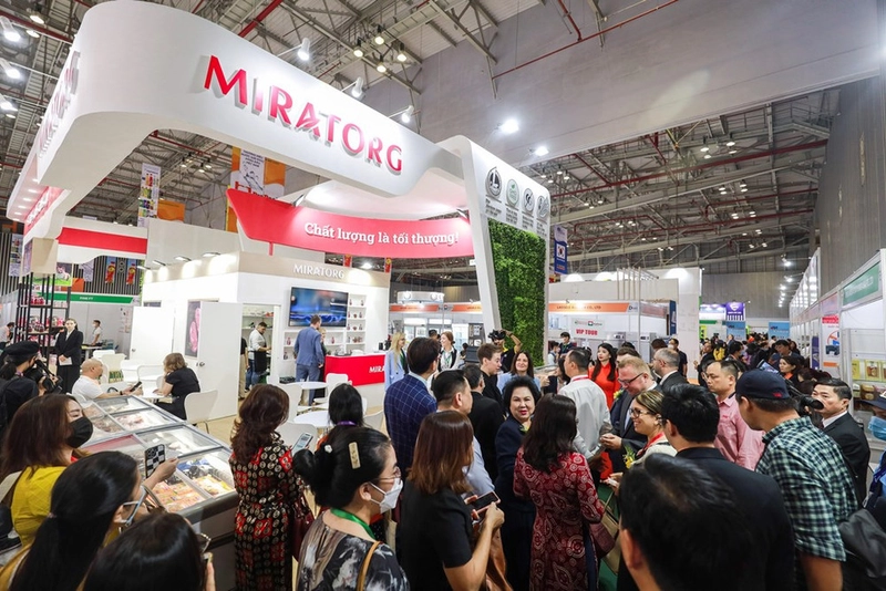 Propack Vietnam Spotlight: B2B Essentials - 1