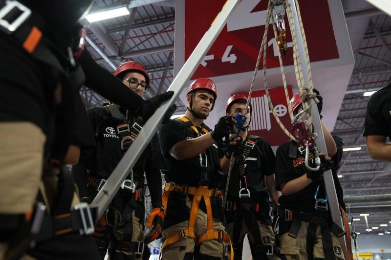 Inside ISAF Fire & Rescue: B2B Key Insights - 1