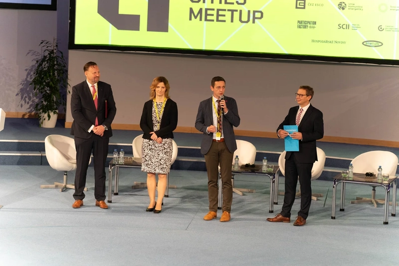 Why Attend FUTURE MOBILITY? B2B Intro - 3