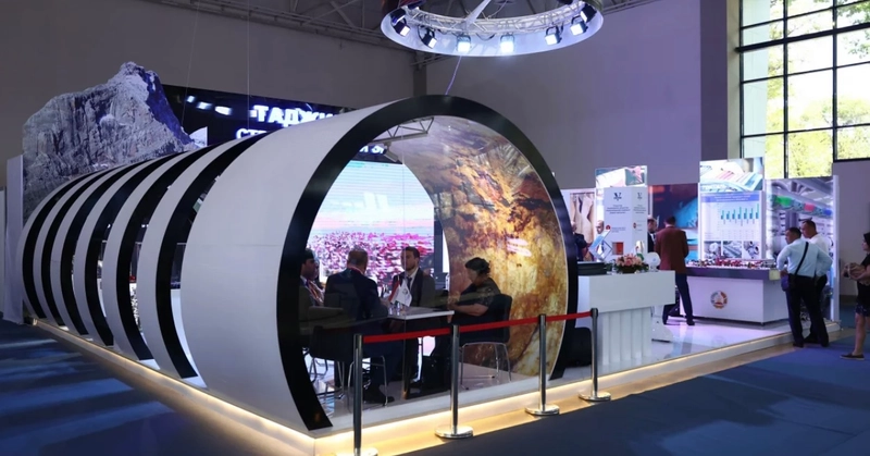 INNOPROM . Central Asia Revealed: B2B Opportunity - 1