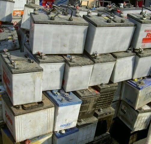Lithium-Ion Battery Scrap / Lead Drain Battery Scrap