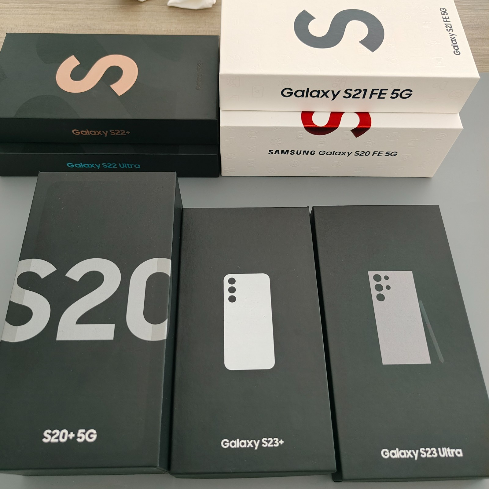 NEW Samsung Galaxy S24 Ultra/S22 Ultra/S23 Ultra/S23+/S22+ Unlocked All Carriers