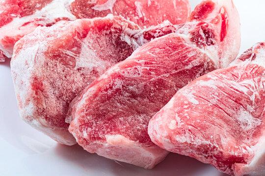 Frozen Meat beef, pork, lamb, and goat Type MEAT Texture Tender Certifications Iso, Haccp, Halal Meat Types Beef, Pork, Lamb, Goat