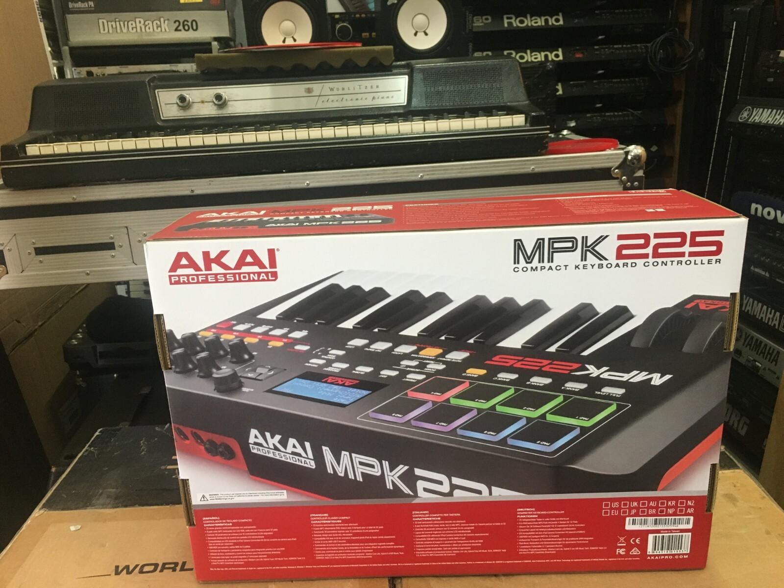 Akai MPK225 MIDI Keyboard Controller 25 key /MIDI /USB //BRAND NEW//