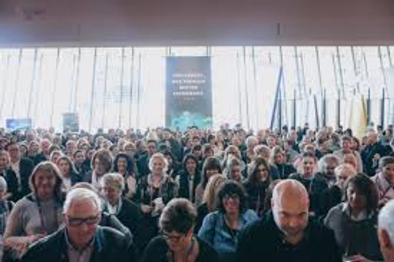 THE RETAIL QUARTER SYDNEY Spotlight: B2B Essentials - 1