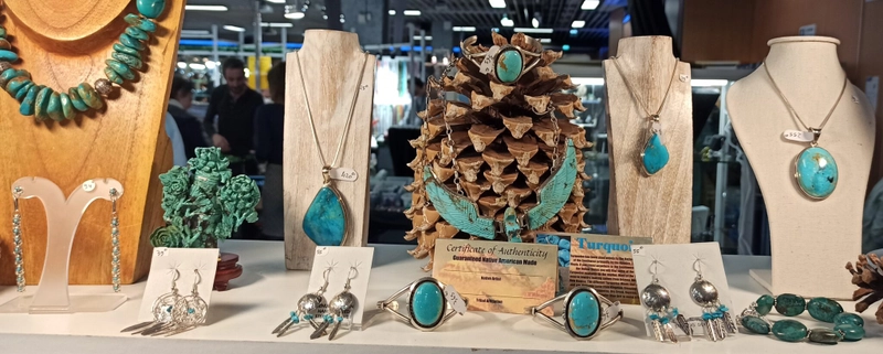 Inside Paris Mineral Show : B2B Key Insights - 1