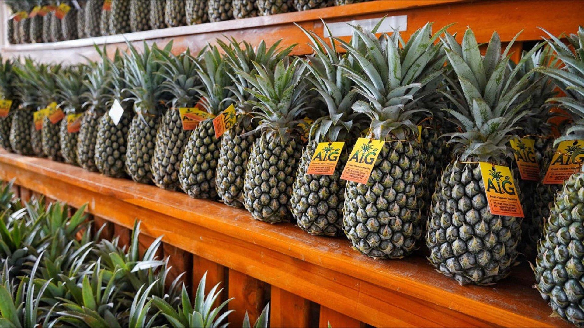 Fresh Pineapple 2