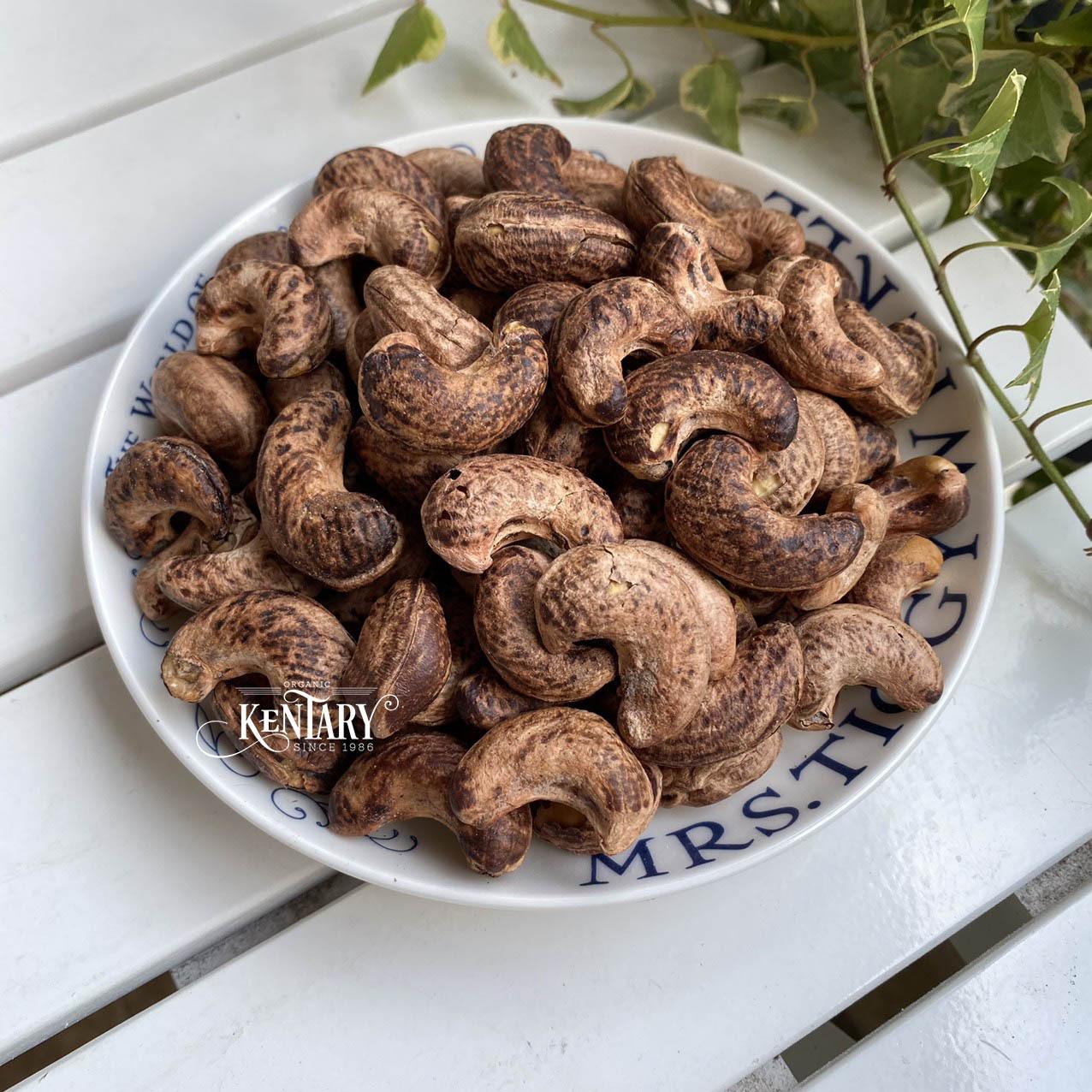 Roasted Whole Cashew Nuts