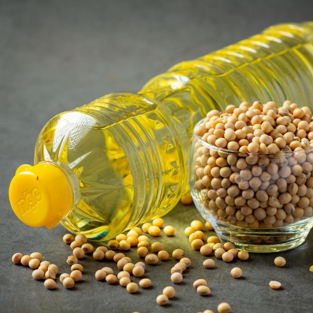 Refined Soybean Oil Grade Foodgrade Shelf Life 12 months Place of Origin Brazil Packaging Bulk in 20-ton flexitanks or packed in 900ml PET