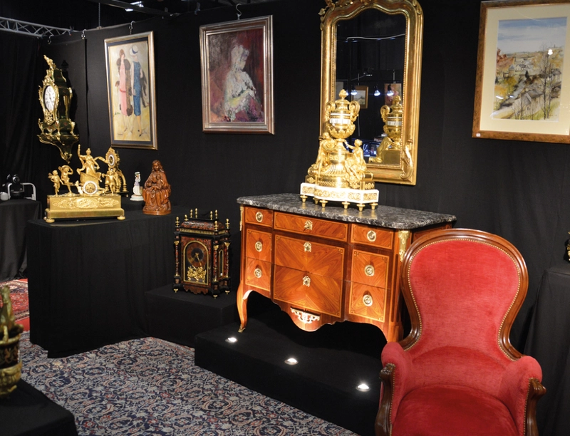 Discover Ciney Puces & Antiquités: B2B Event Guide - 3