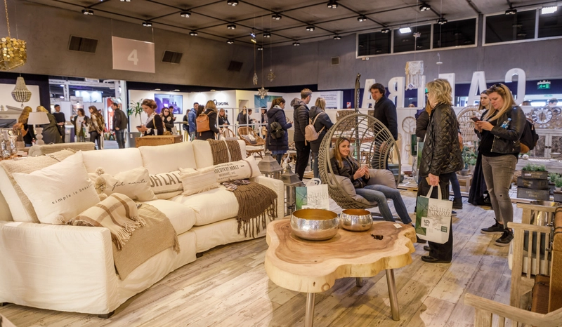 Discover Expo Cafira: B2B Event Guide - 1