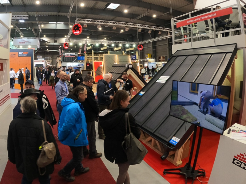 Why Roofs Solar Craft Fair Matters for B2B - 2