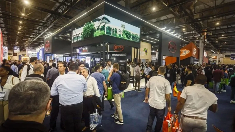 Inside ees South America: B2B Key Insights - 1