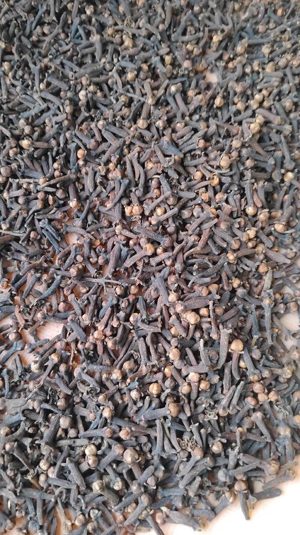 Cloves