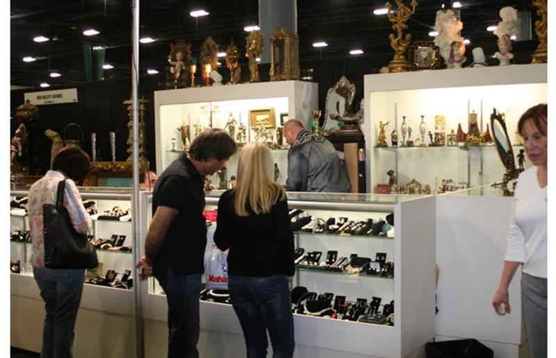 The Original Miami Beach Antique Show Spotlight: B2B Essentials - 1