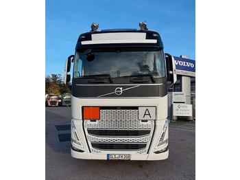 Buy Volvo FH Carrying Capacity > 4000 kg to 7000 kg