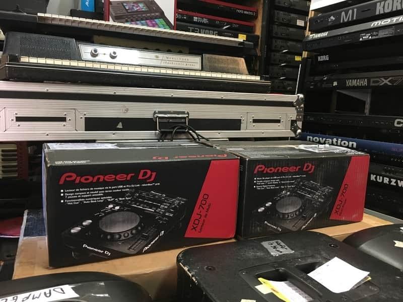 Pioneer XDJ-1000 MK2 DJ Multi Player IN BOX BRAND NEW
