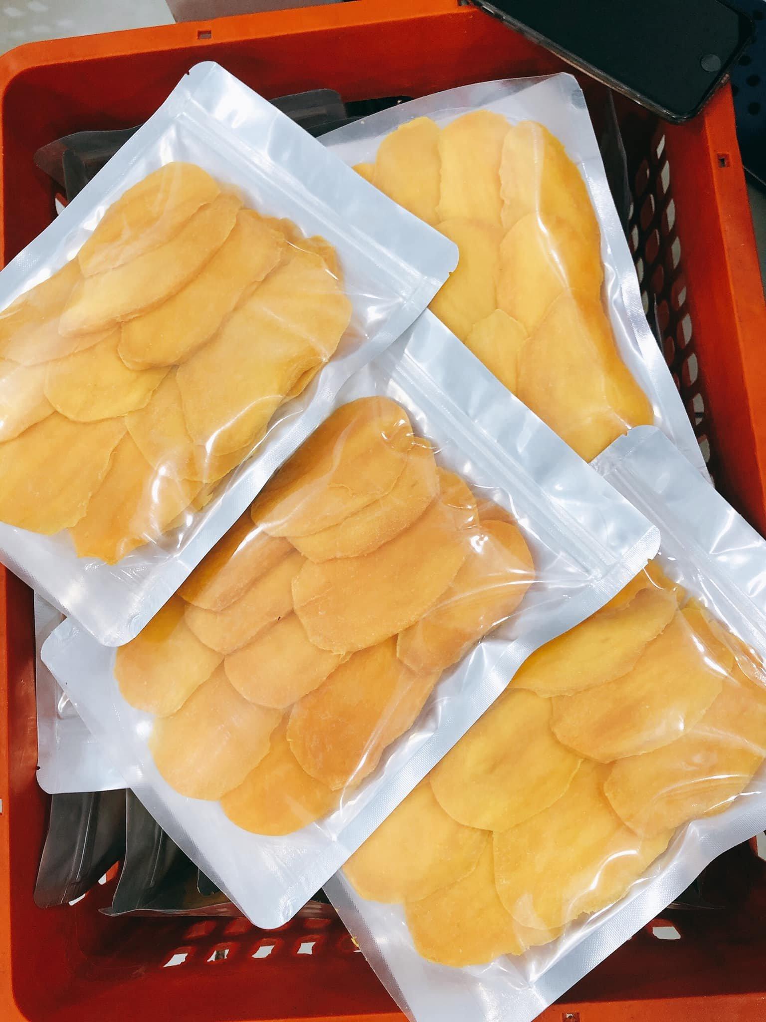Soft Dried Mango Image 1