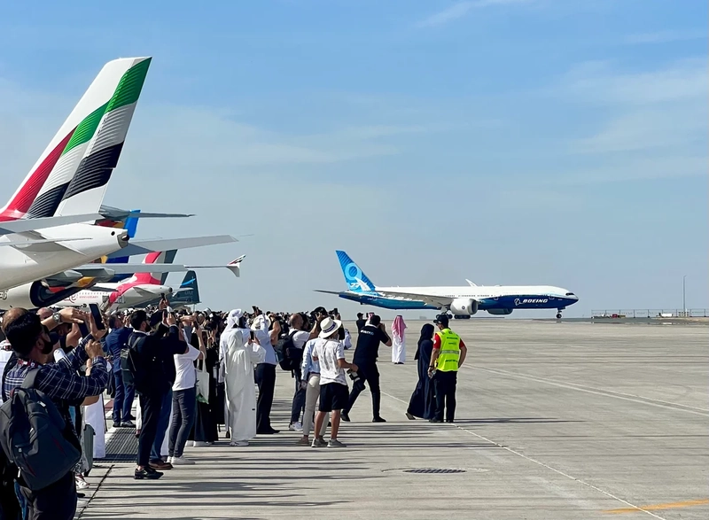 Discover Dubai Airshow: B2B Event Guide - 1
