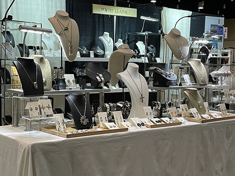 Biloxi Gift Show Spotlight: B2B Essentials - 1