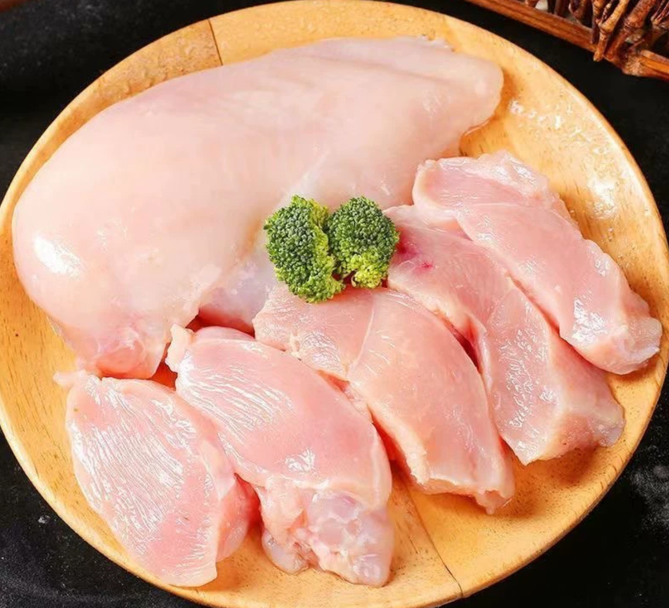 High-quality HALAL Frozen Chicken Breast Skinless Boneless Chicken Breast Fillet Hot Sales Price Factory price