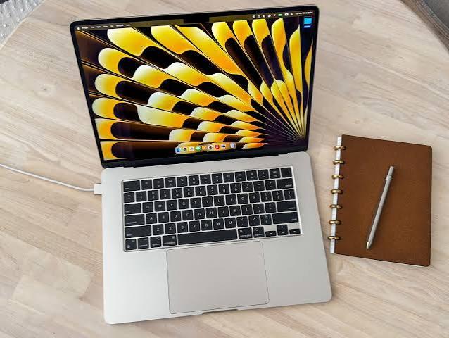 Refurbished Apple 2016-2021  MacBook Air 13-Inch ,14-Inch Laptops / MacBook Pro 14 Inch for Wholesale export worldwide