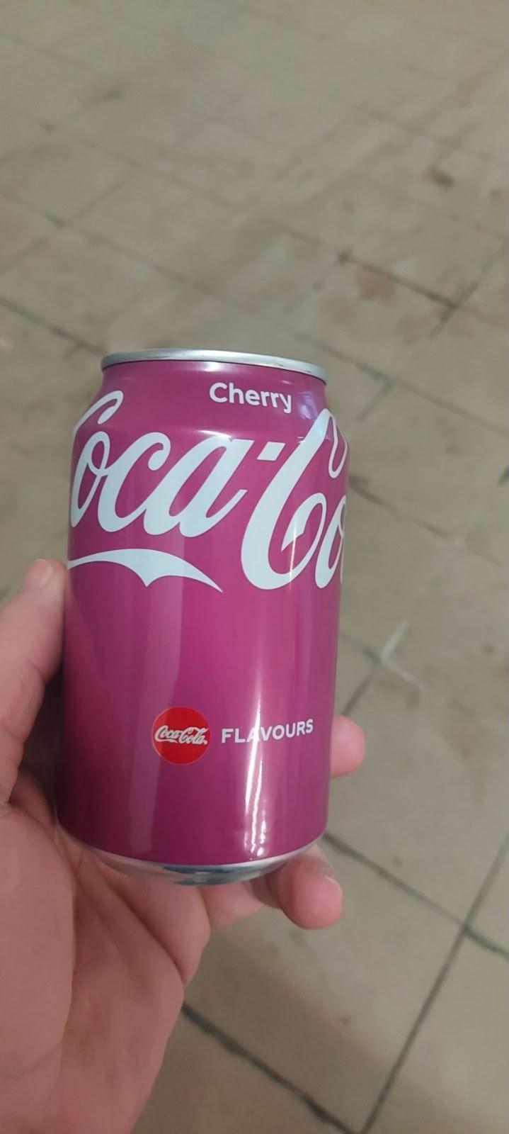Wholesale Coca Cola 330ML soft drinks wholesale cans cola beverages exotic drinks soda carbonated drinks