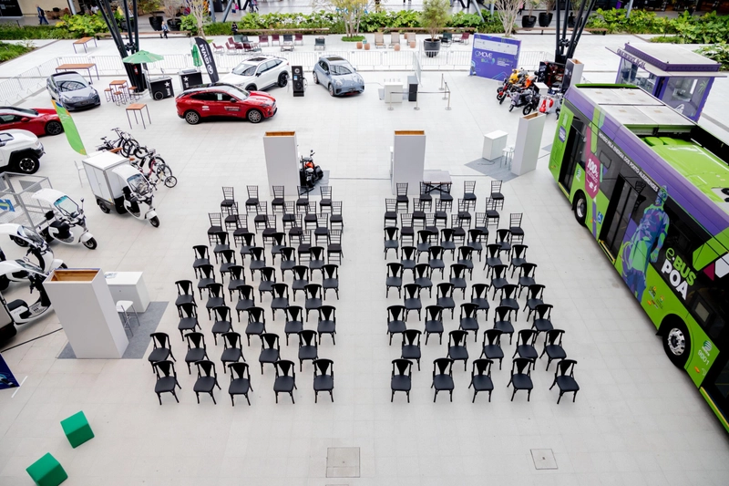 Why E-MOB Matters for B2B - 2