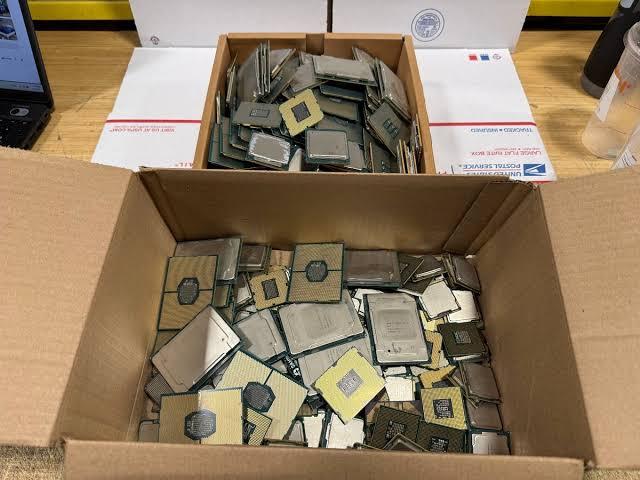 Ceramic Cpu/scrap for Gold Recovery and Scrap Motherboards Ceramic Cpu/scrap for Gold Recovery and Scrap Motherboards – product thumbnail, market insight supplier card