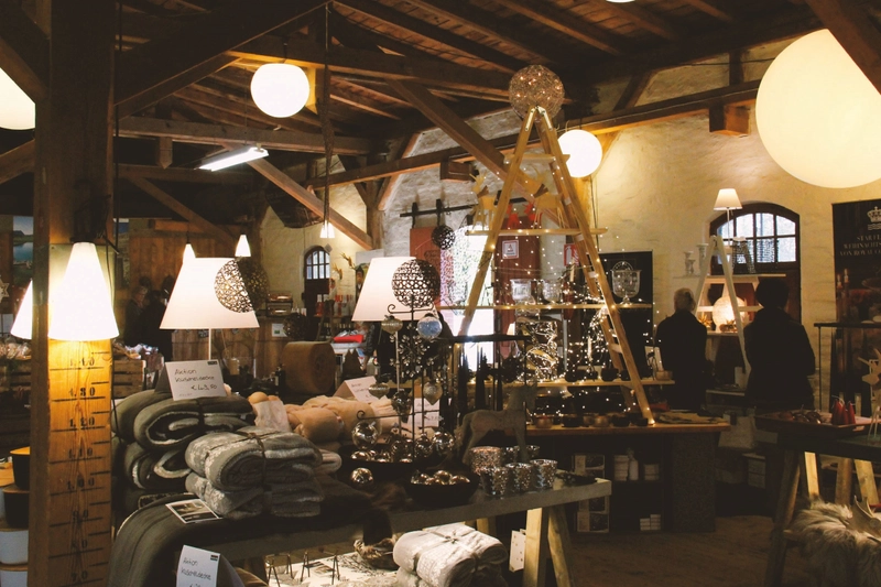 Discover SCHOEN & GUT: B2B Event Guide - 1