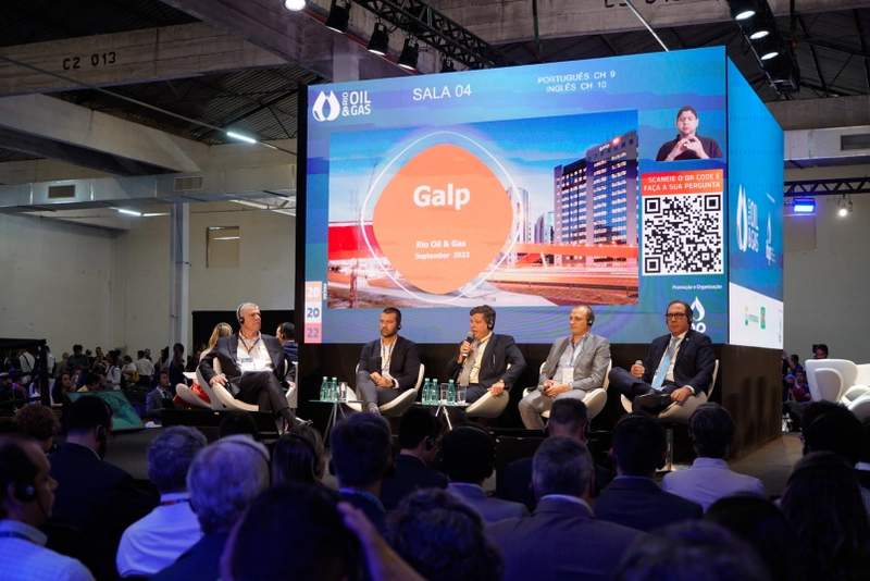 Discover ROGE.E: B2B Event Guide - 2