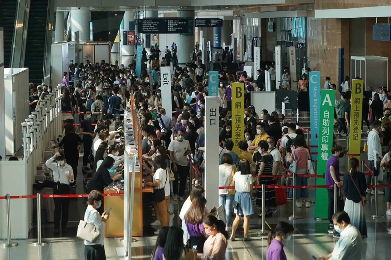 Unlock Jewellery & Gem WORLD Hong Kong: Must-Know B2B Event - 3