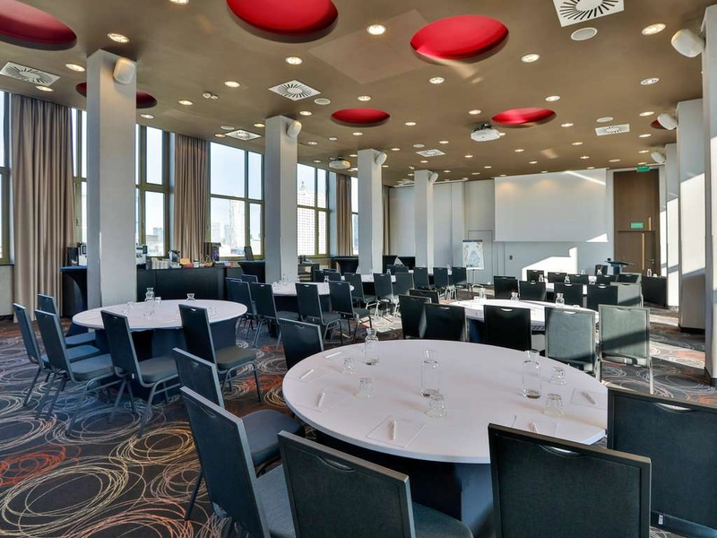 Unlock Winter EUROCONSTRUCT Conference in Warsaw: Must-Know B2B Event - 1