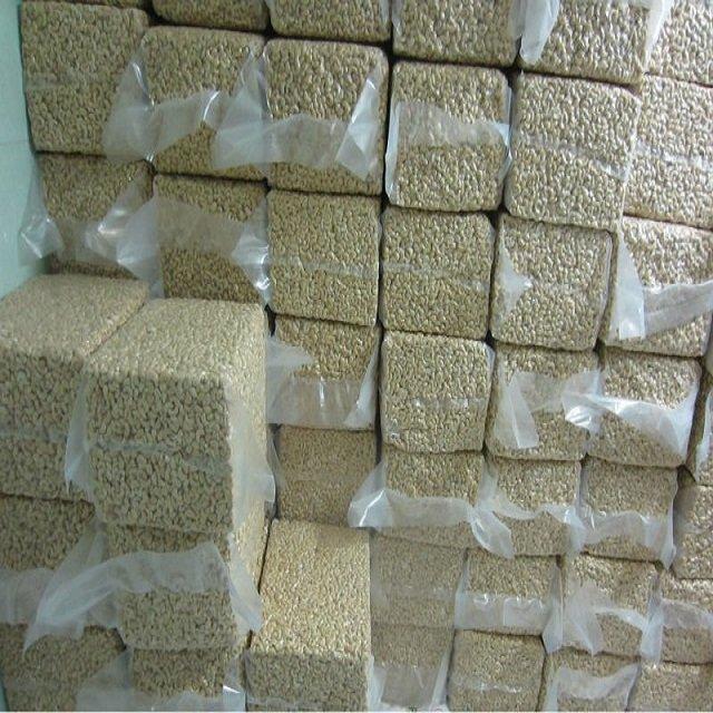 Best Stock Premium Quality Cashew Nuts Wholesale Bulk Sale Ready to Ship Food Grade Export Supply