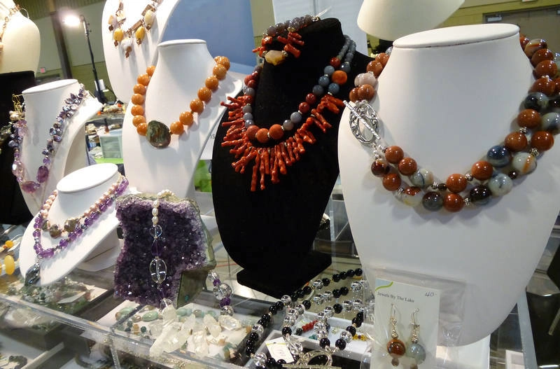 Inside Ancaster Gem, Mineral, Bead & Jewellery Show: B2B Key Insights - 2
