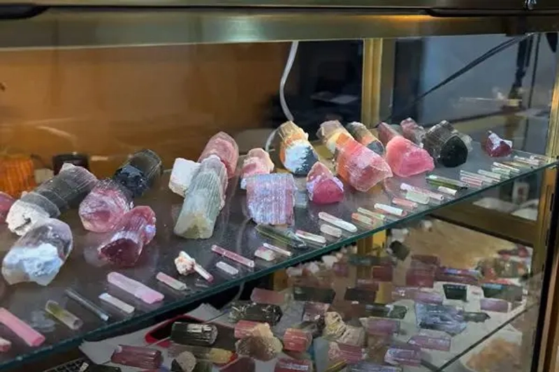 Why Attend Pueblo Gem & Mineral Show? B2B Intro - 2