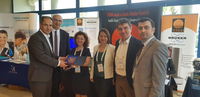 The International Drug Chemistry Congress Spotlight: B2B Essentials - 3