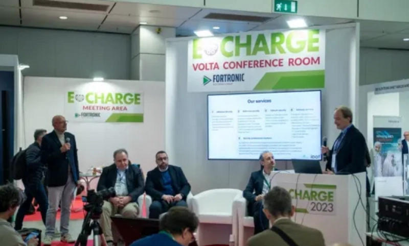 Discover E-CHARGE : B2B Event Guide - 2
