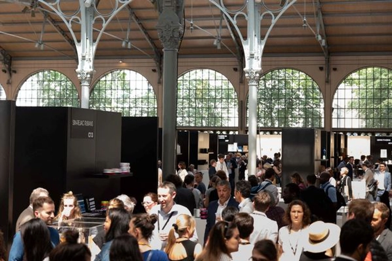 Discover ÉDITION SPÉCIALE BY LUXE PACK: B2B Event Guide - 2