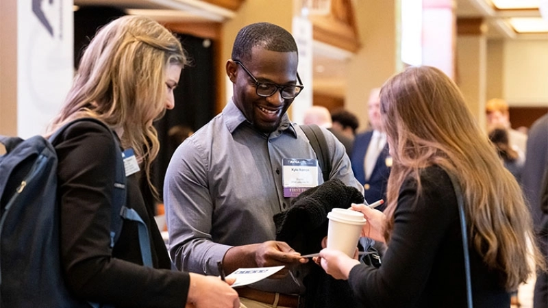 AVMA Veterinary Leadership Conference Revealed: B2B Opportunity - 1